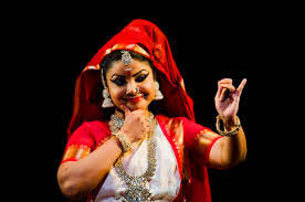 Mohiniyattam dancer Kerala graceful